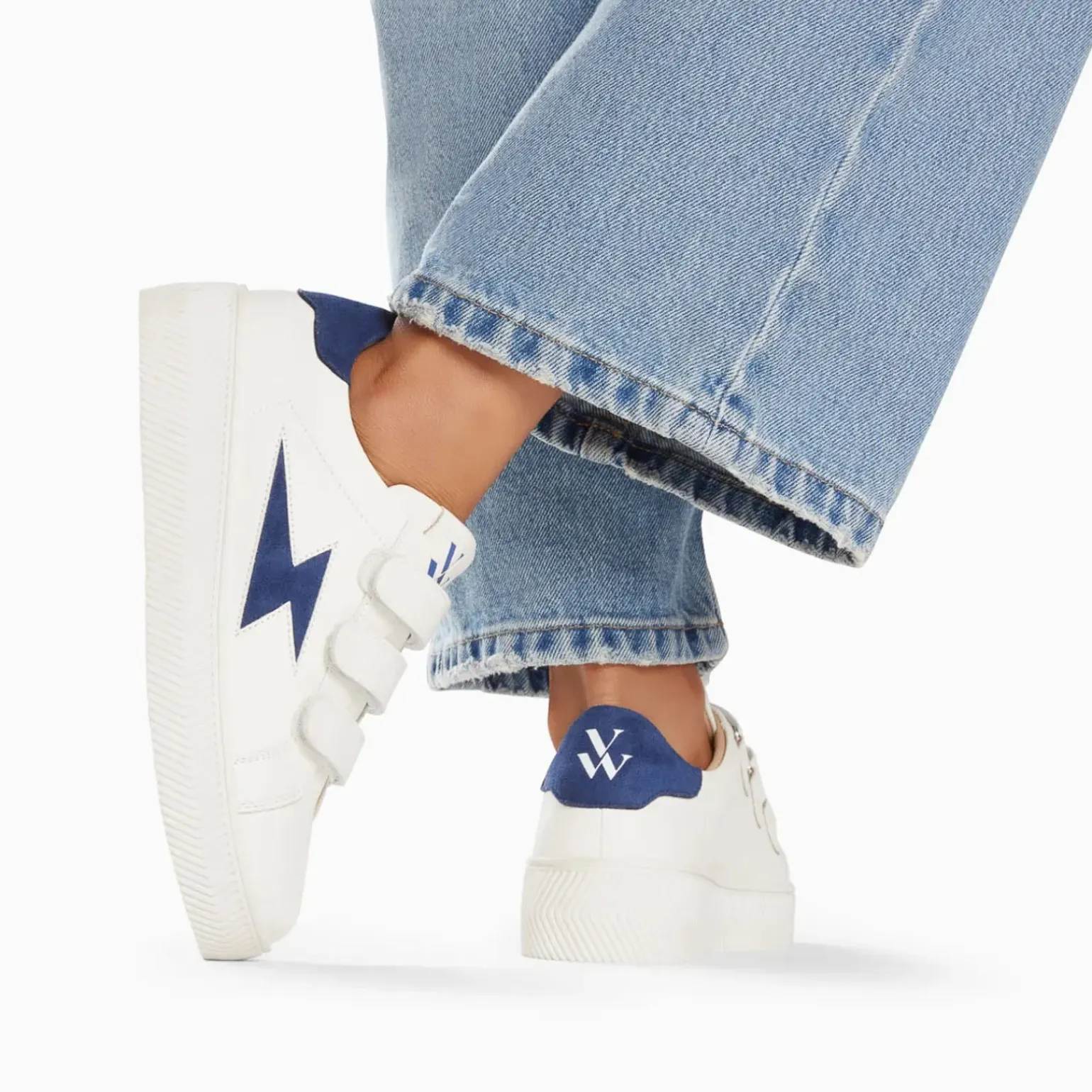 Baskets Mode Vanessa Wu Camélia Bk2658 Marine