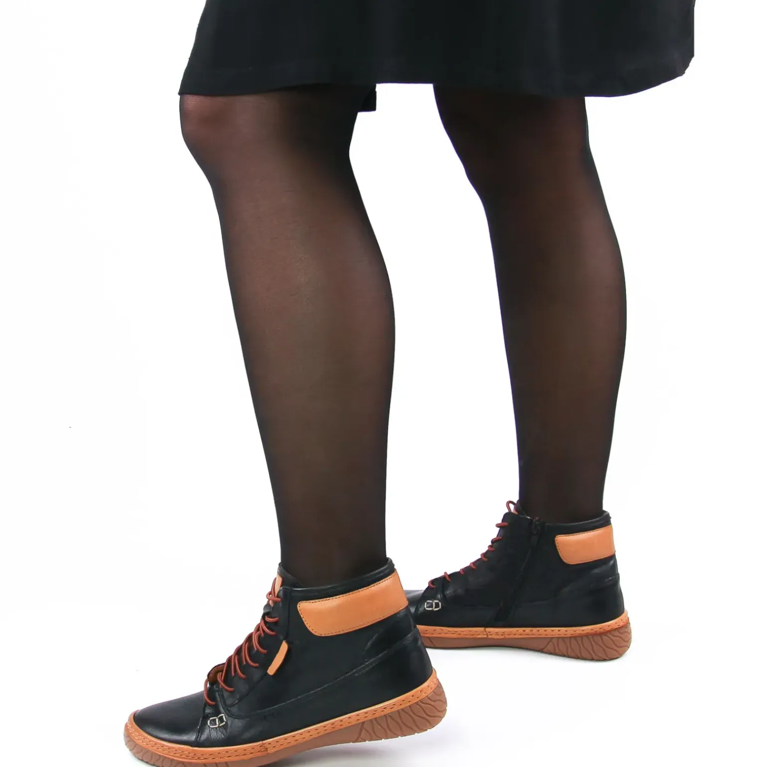 Bottines À Lacets Scarlatine Mina Noir