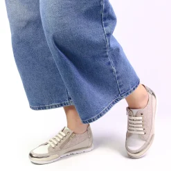 Tennis Emilie Karston Camina Creme