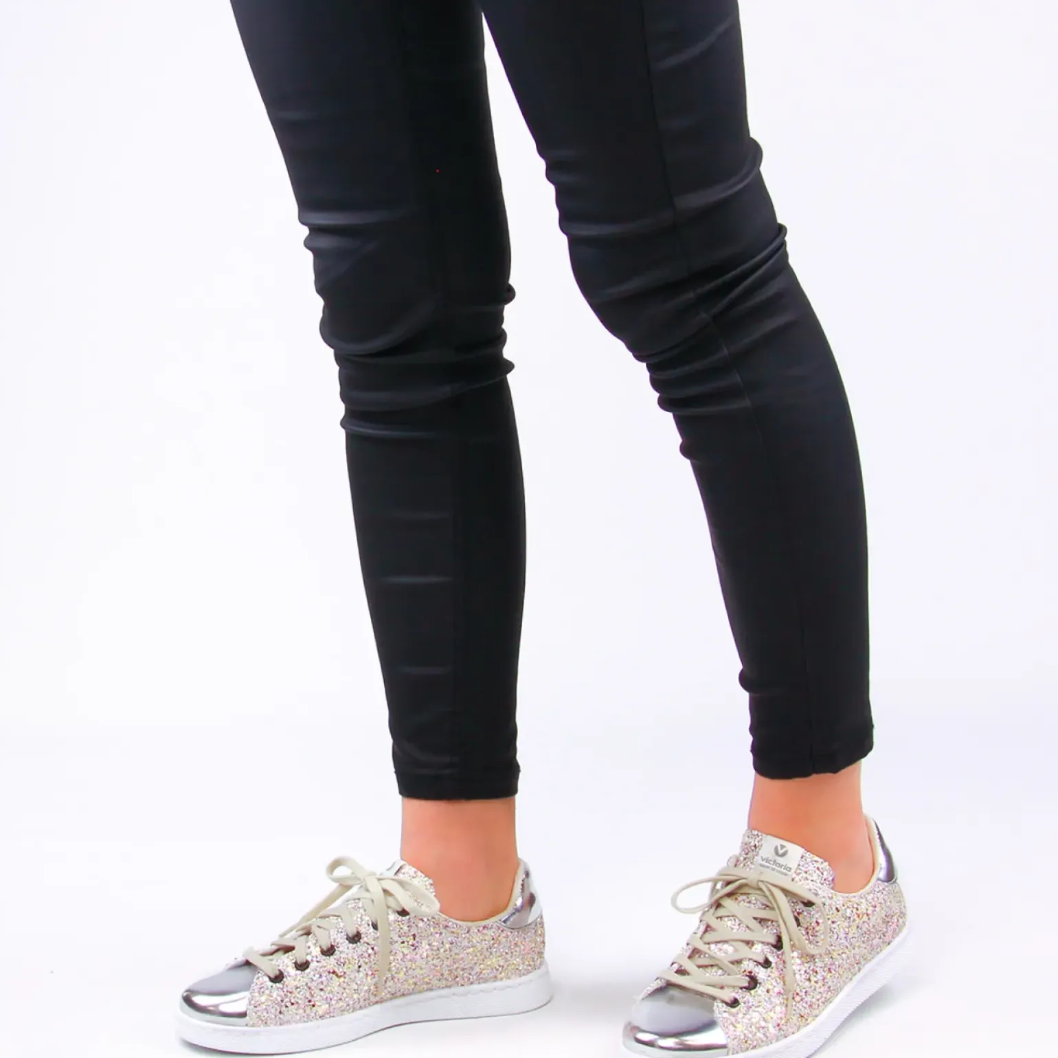 Tennis Victoria 112558 Hiello
